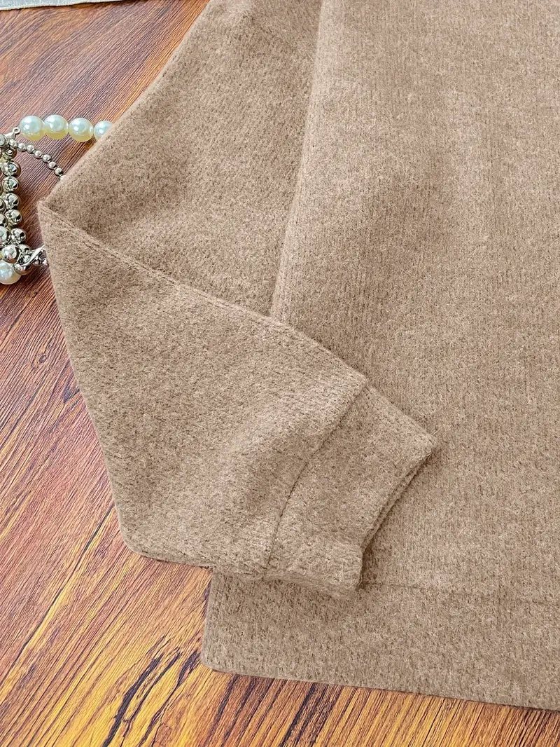 Pull en laine, Chat'leur