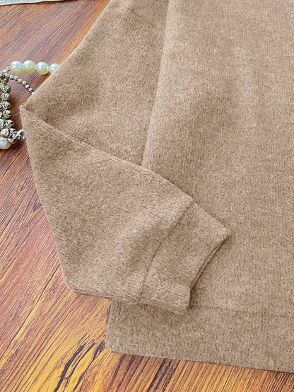 Pull en laine, Chat'leur